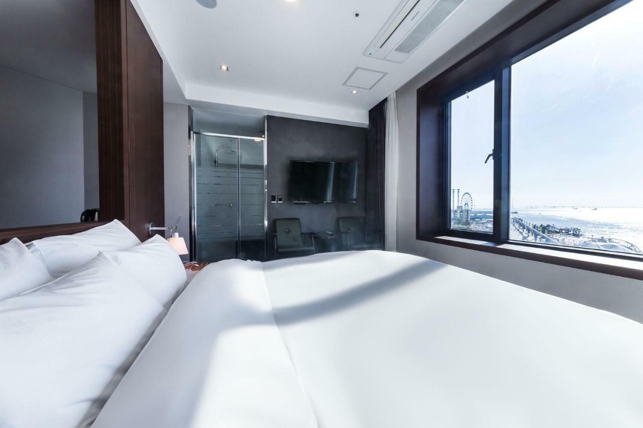 Incheon Blue Marine Hotel Exterior photo